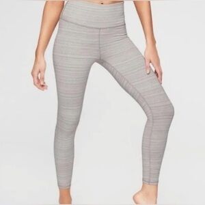 Athleta Jacquard Chaturanga 7/8 Textured Cream/Beige Leggings Sz M